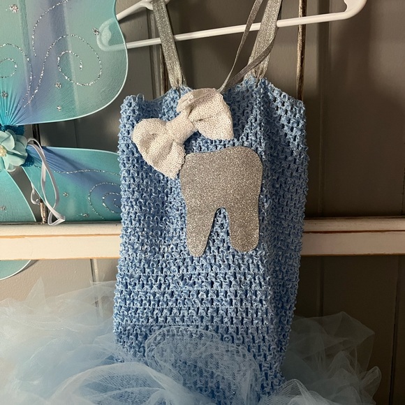 Girl’s tooth fairy costume - Picture 4 of 5